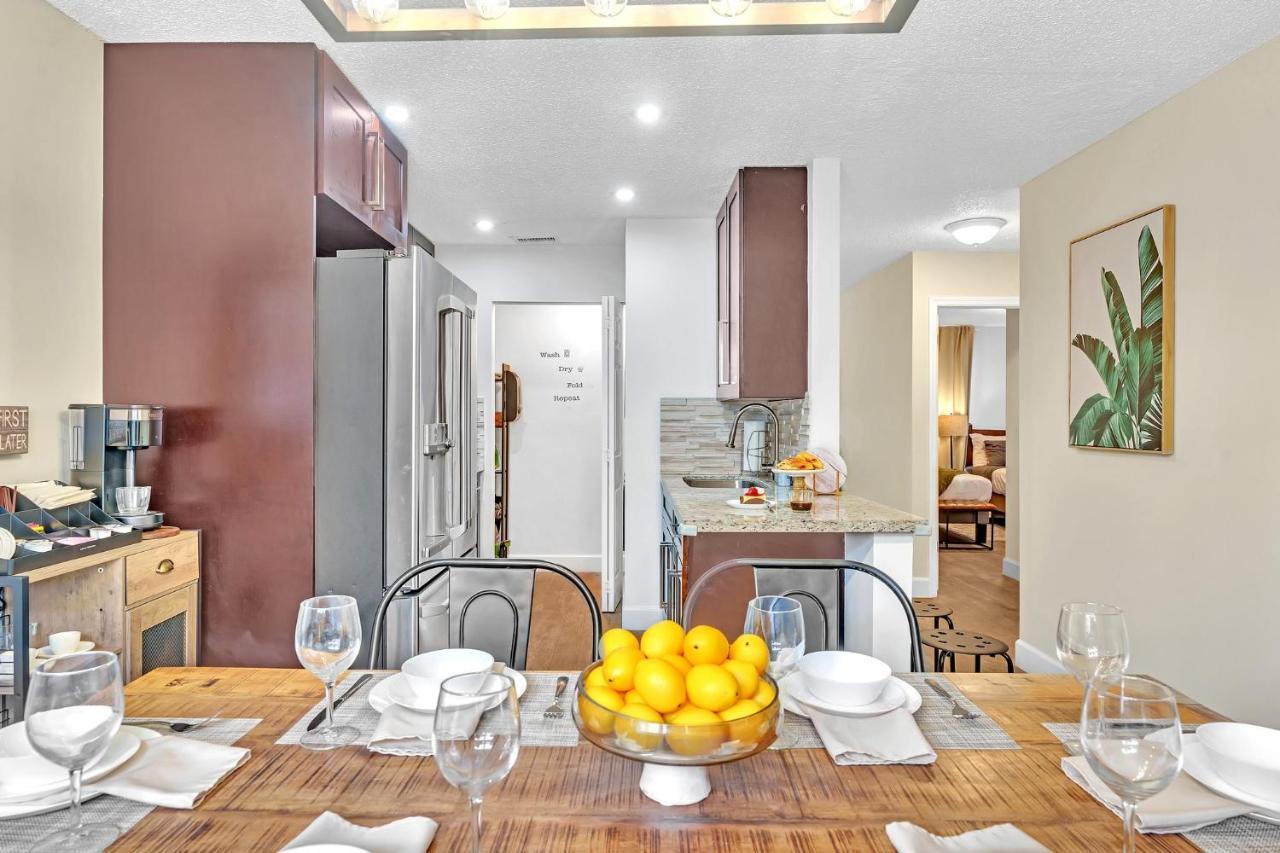 Estelo'S Place - Modern Townhouse With King Bed, Only 5 Min From The Airport! Miami Kültér fotó